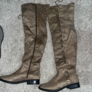 NWOT Restricted Tan Over-the-Knee Boots